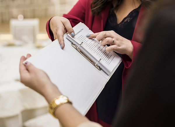 HD Solutions Administratives_Hélène DESQUIREZ_Gastion logistique pour particuliers